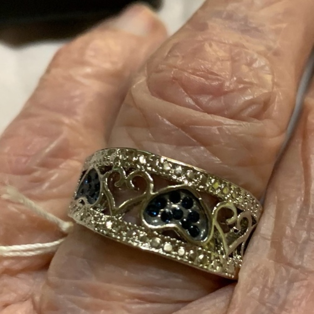 🍉Sapphire and silver Band NO TRADES